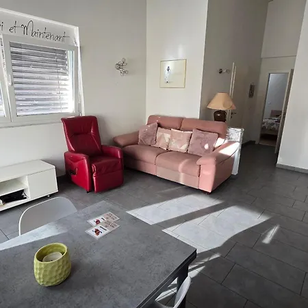 Apartman Le Mazot A Leo Leytron